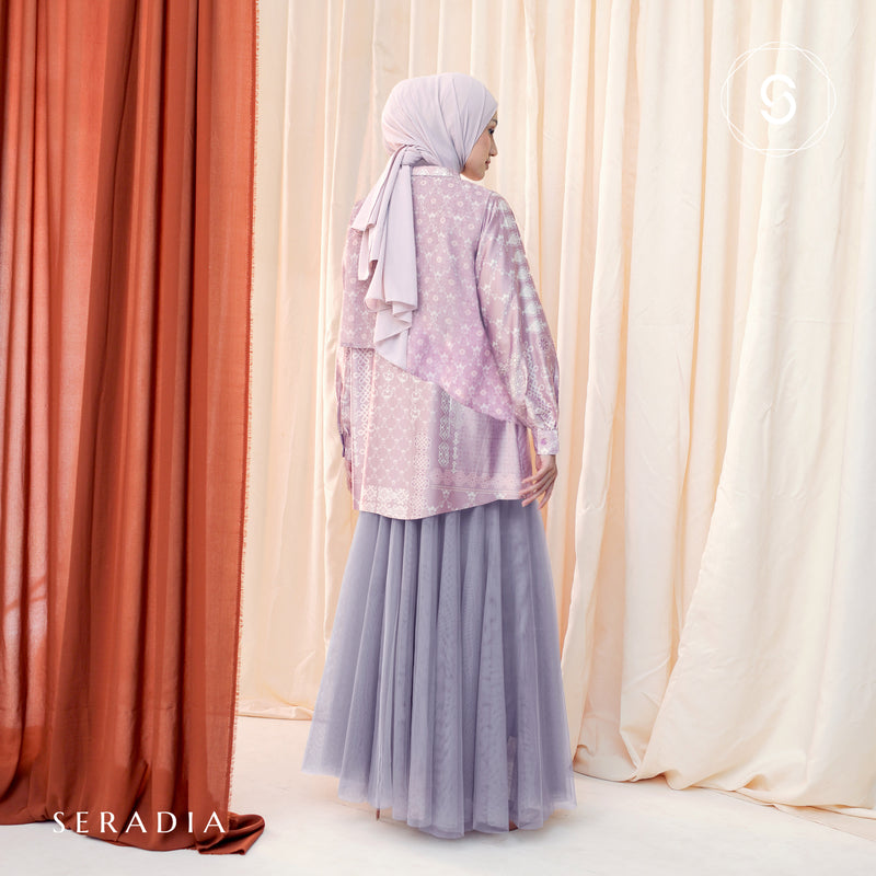 Seradia Gaura Blouse Collection