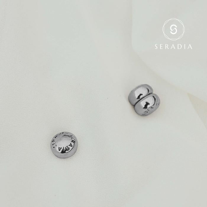 Seradia Pin Magnet No Tear Black