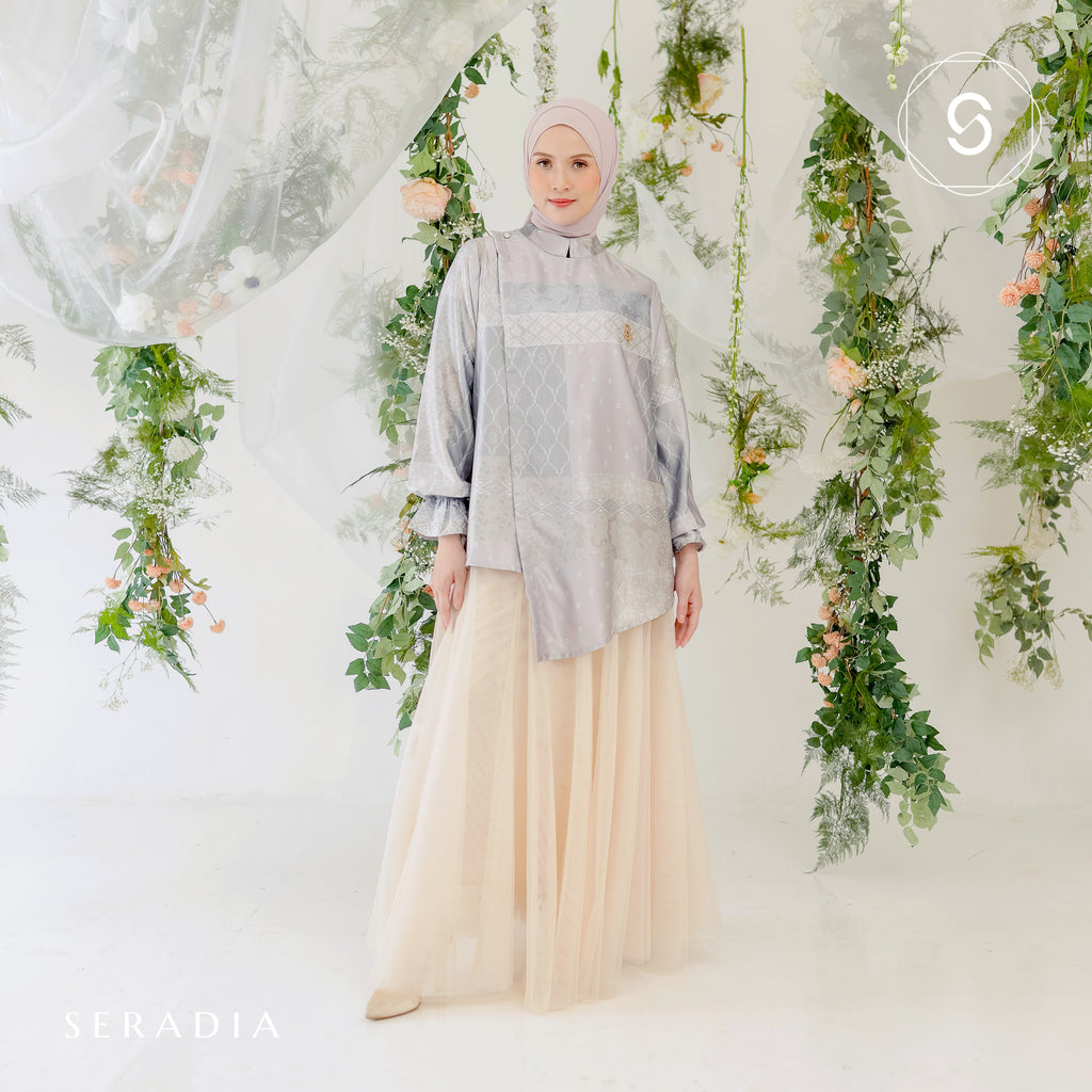 Seradia Adena Blouse - Ash Grey