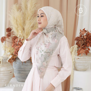 Seradia Hijab Segi Empat Kirana Classic