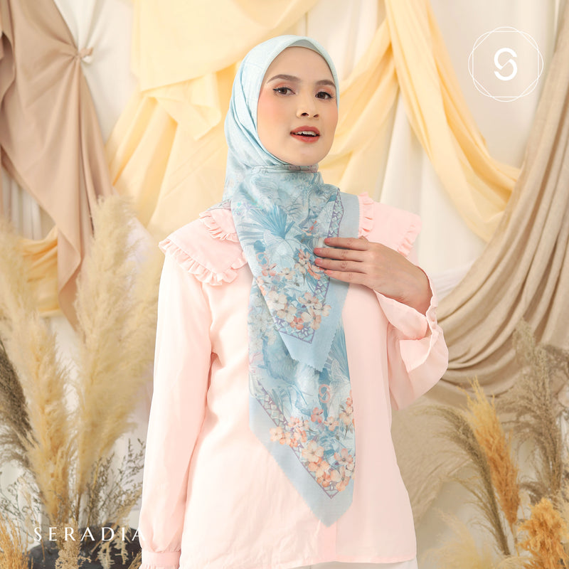 Seradia Hijab Segi Empat - Calyta Collection