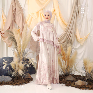 Seradia Camellia Dress - Pink Blush