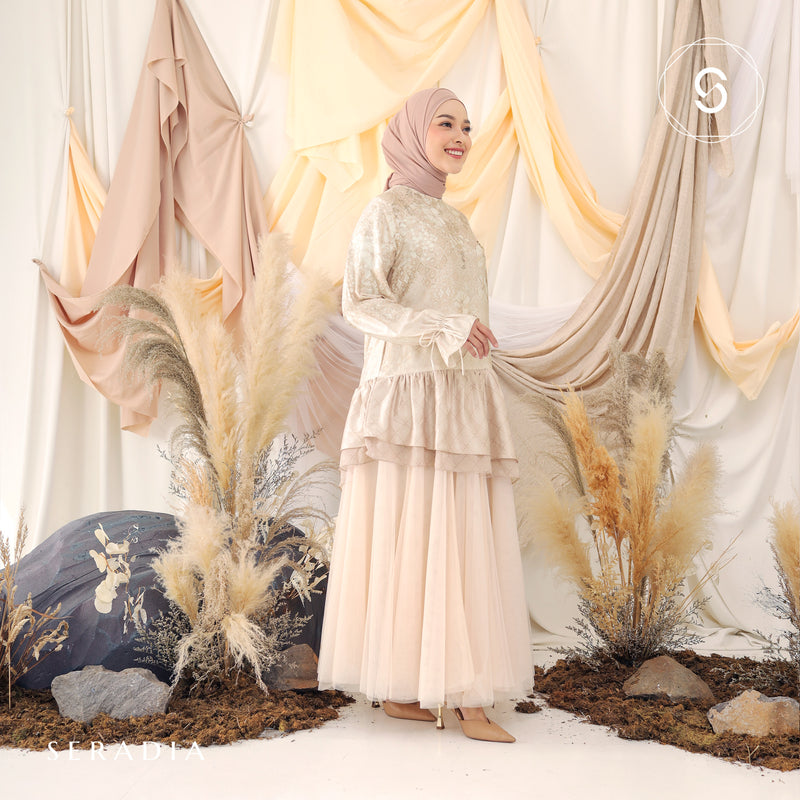 Seradia Fahira Blouse - Peach