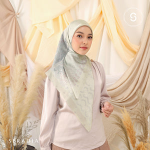 Seradia Hijab Segi Empat Maha Scarf