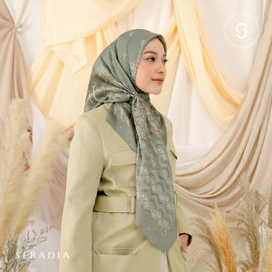 Seradia Hijab Segi Empat Maha Scarf