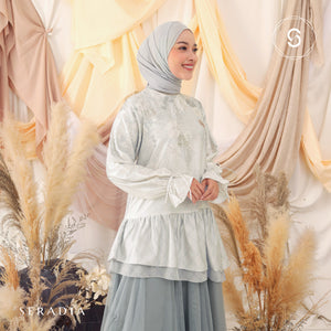 Seradia Fahira Blouse - Soft Green