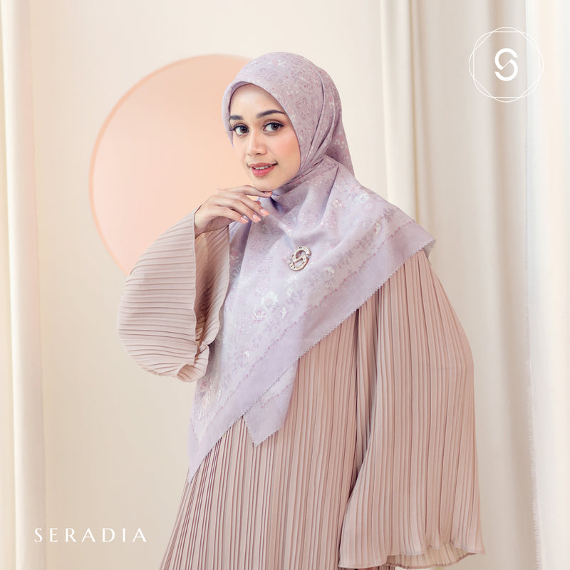 Seradia Hijab Segi Empat Neela - Syar'i Collection