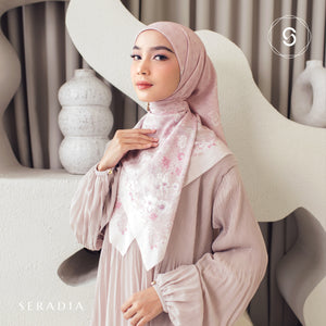 Seradia Hijab Segi Empat Savara Scarf - Timeless Collection