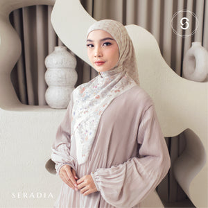 Seradia Hijab Segi Empat Savara Scarf - Timeless Collection
