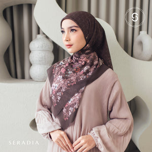 Seradia Hijab Segi Empat Savara Scarf - Timeless Collection