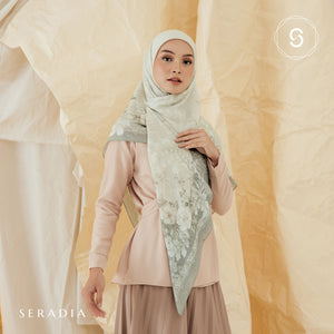 Seradia Hijab Segi Empat Syar'i Radhia