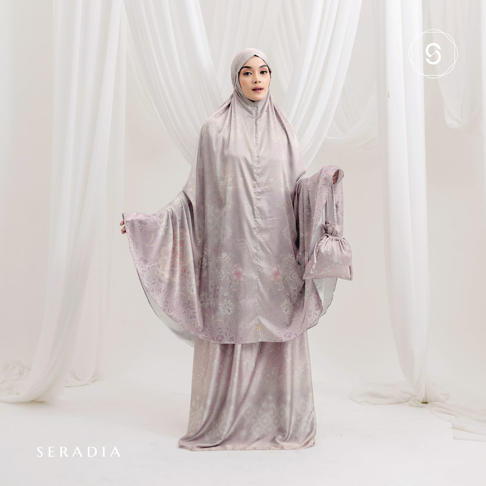 Light Mauve