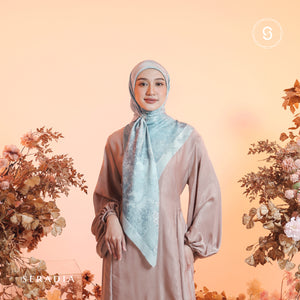 Seradia Hijab - Segi Empat Motif Haima - Classic Collection