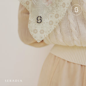 Seradia Hijab - Segi Empat Motif Tesra Timeless Collection