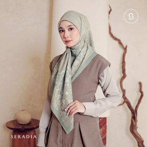 Seradia Hijab - Segi Empat Motif Tenira- Timeless Collection