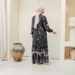 Seradia Dress - Daima Collection