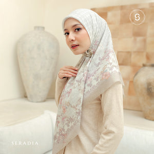 Seradia Hijab - Segi Empat Motif Nesara - Timeless Collection