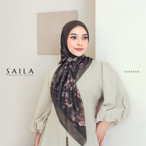 Seradia Hijab - Segi Empat Motif Saila - Timeless Collection