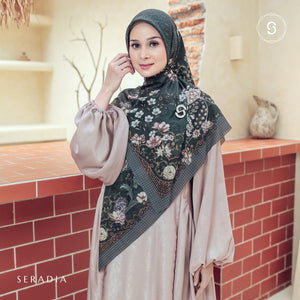 Seradia Hijab - Segi Empat Motif Tabira- Syar'i Collection
