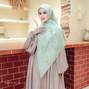 Seradia Hijab - Segi Empat Motif Tabira- Syar'i Collection