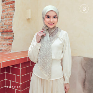 Seradia Hijab - Segi Empat Motif Barisa Timeless Collection