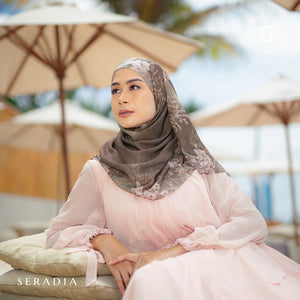 Seradia Pashmina Sasi