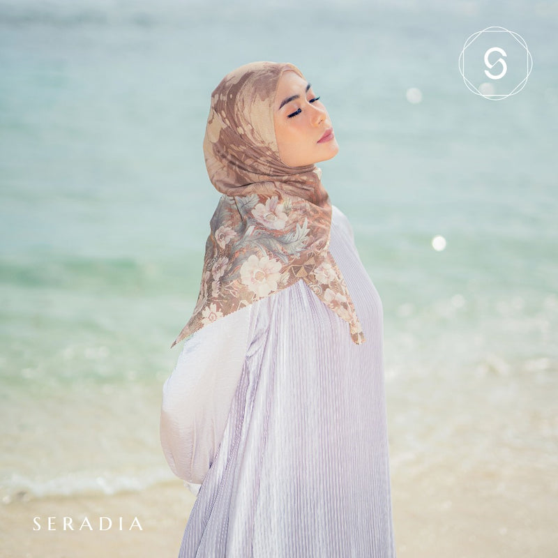 Seradia Hijab Segi Empat Areta