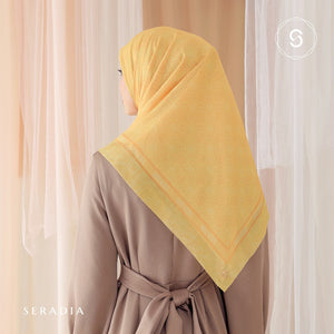 Seradia Hijab Segi Empat Monogram 2.0