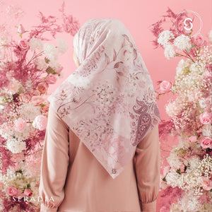Seradia Hijab Segi Empat Minara