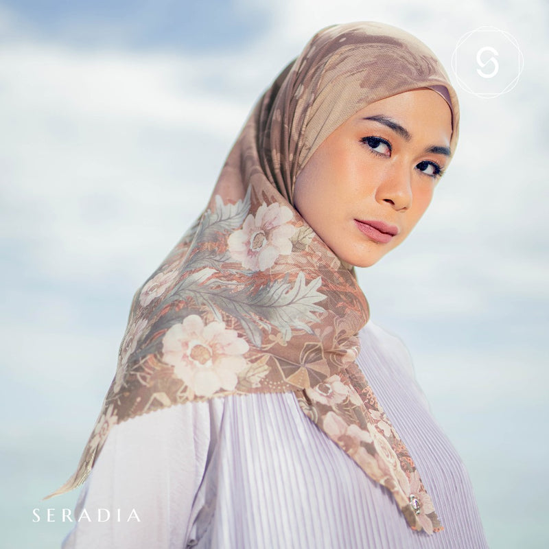 Seradia Hijab Segi Empat Areta